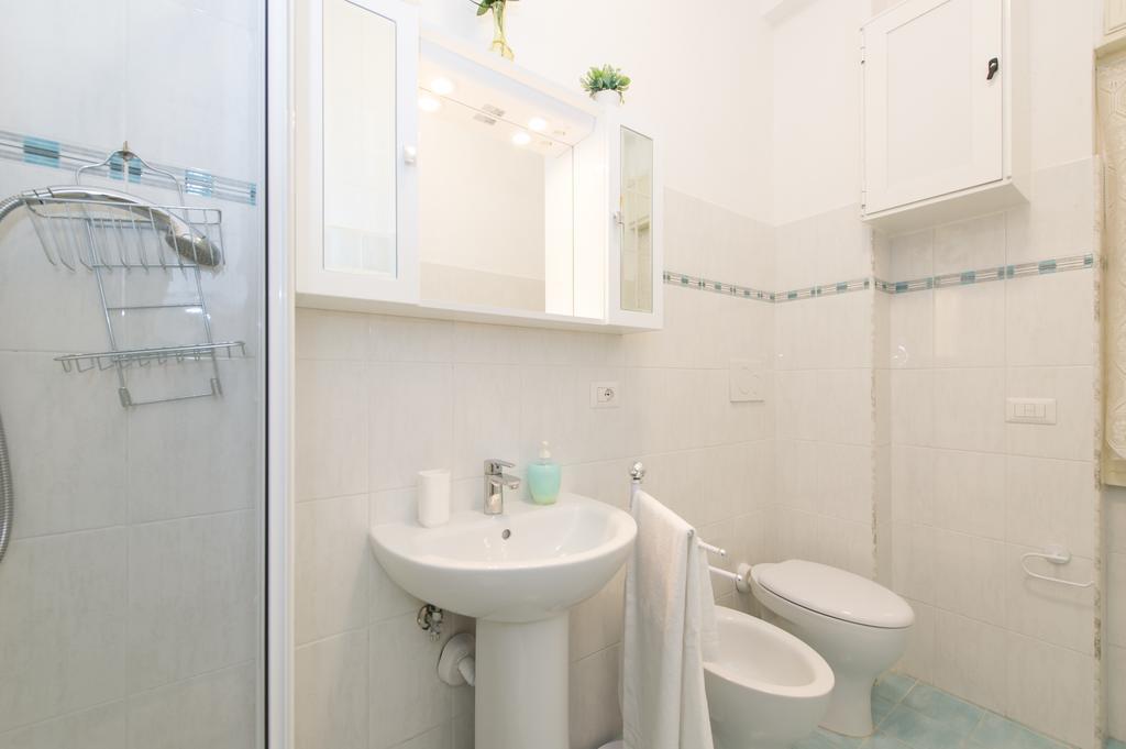 House Gregorio Apartment โรม ภายนอก รูปภาพ