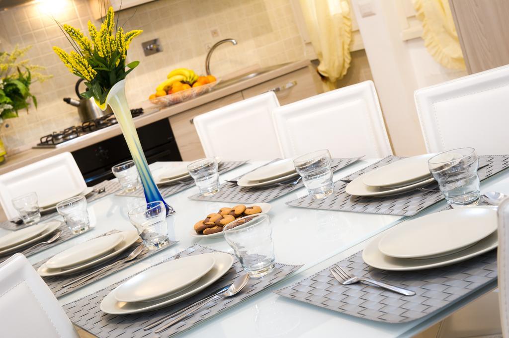 House Gregorio Apartment โรม ภายนอก รูปภาพ